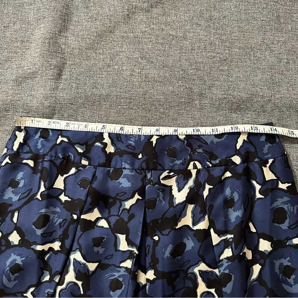 Boden SILK abstract floral pencil skirt NWOT - Picture 5 of 8